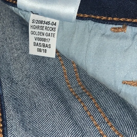 Old Navy Jeans - Picture 5 of 6